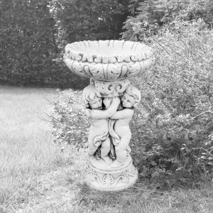 garden ornaments