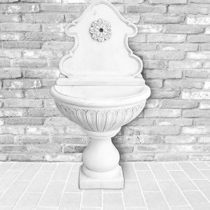 garden ornaments