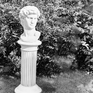 garden ornaments