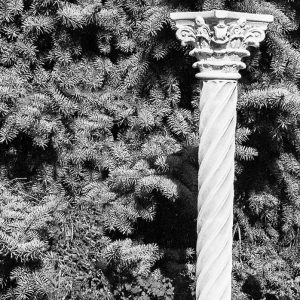 garden ornaments