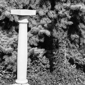 garden ornaments